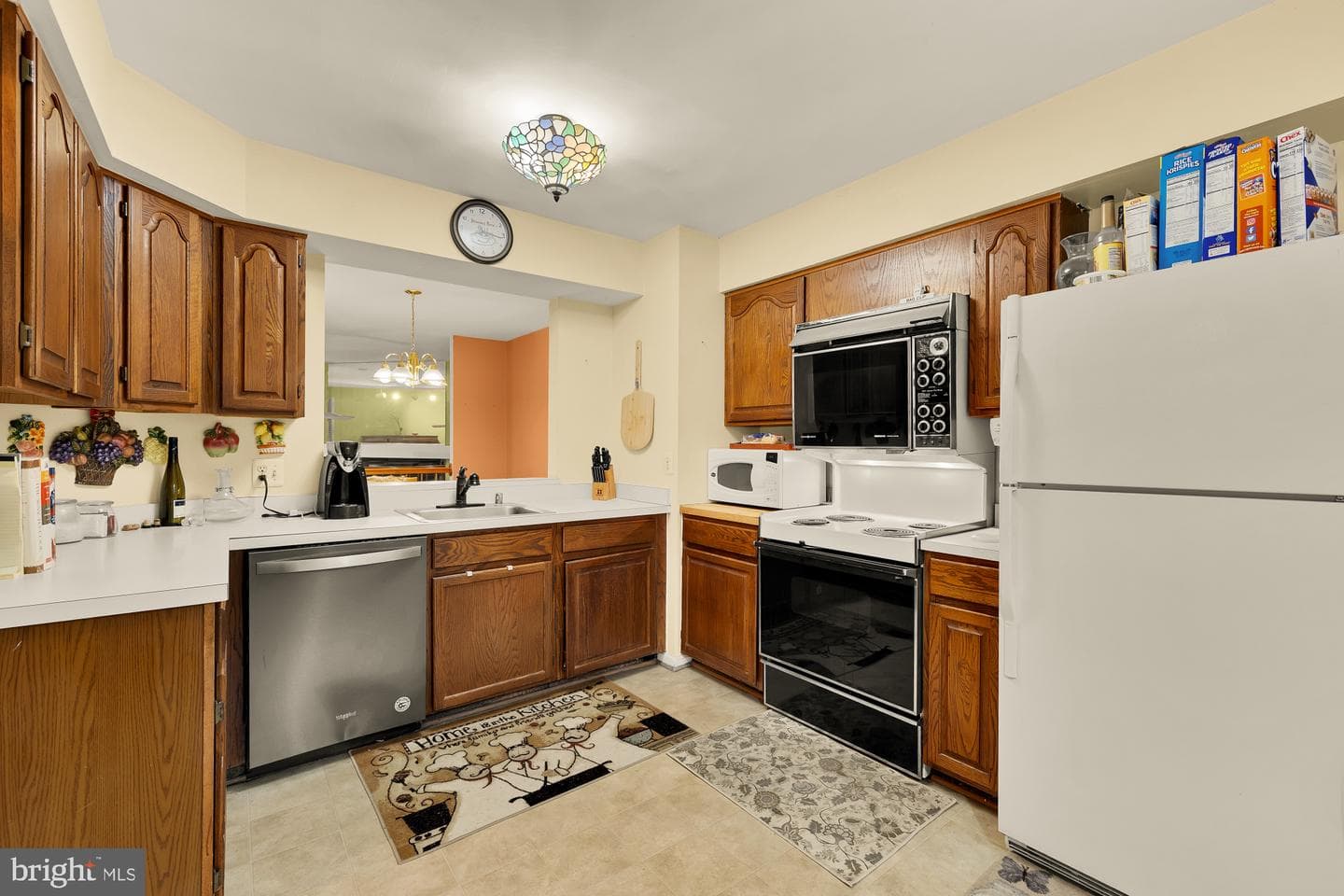 14121 Starbird Court photo 4