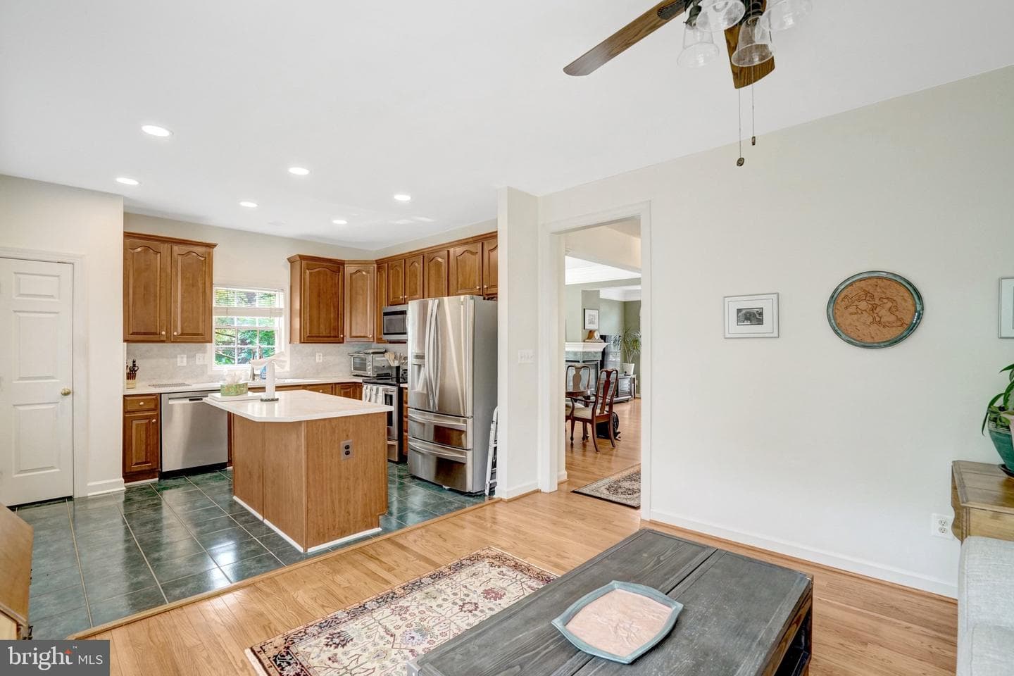 6449 Katherine Ann Lane photo 8