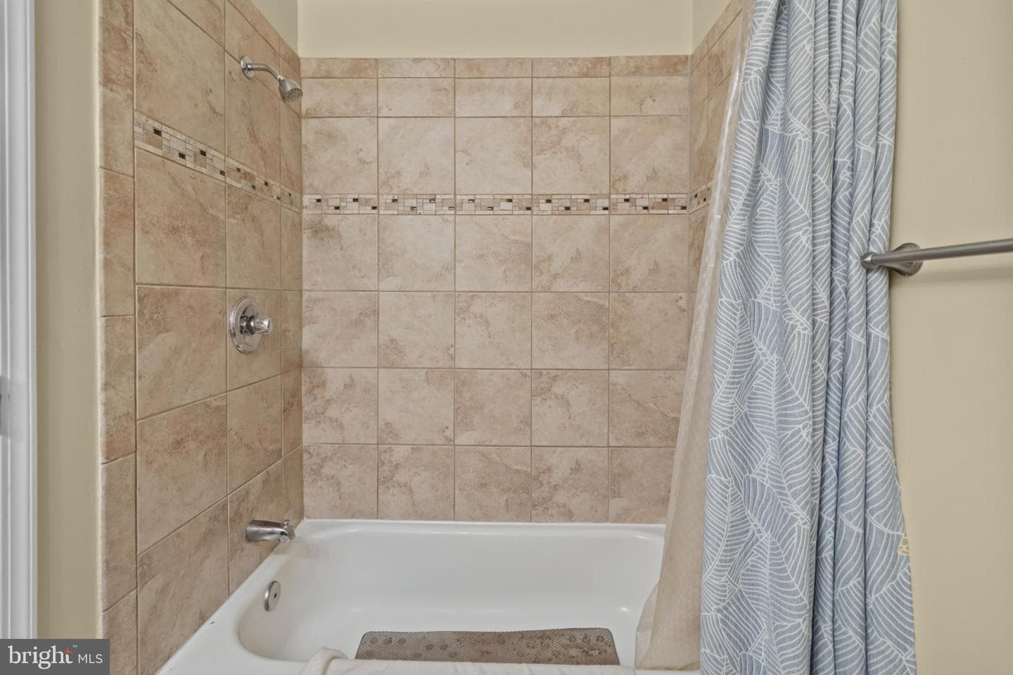 7771 Durer Court photo 37