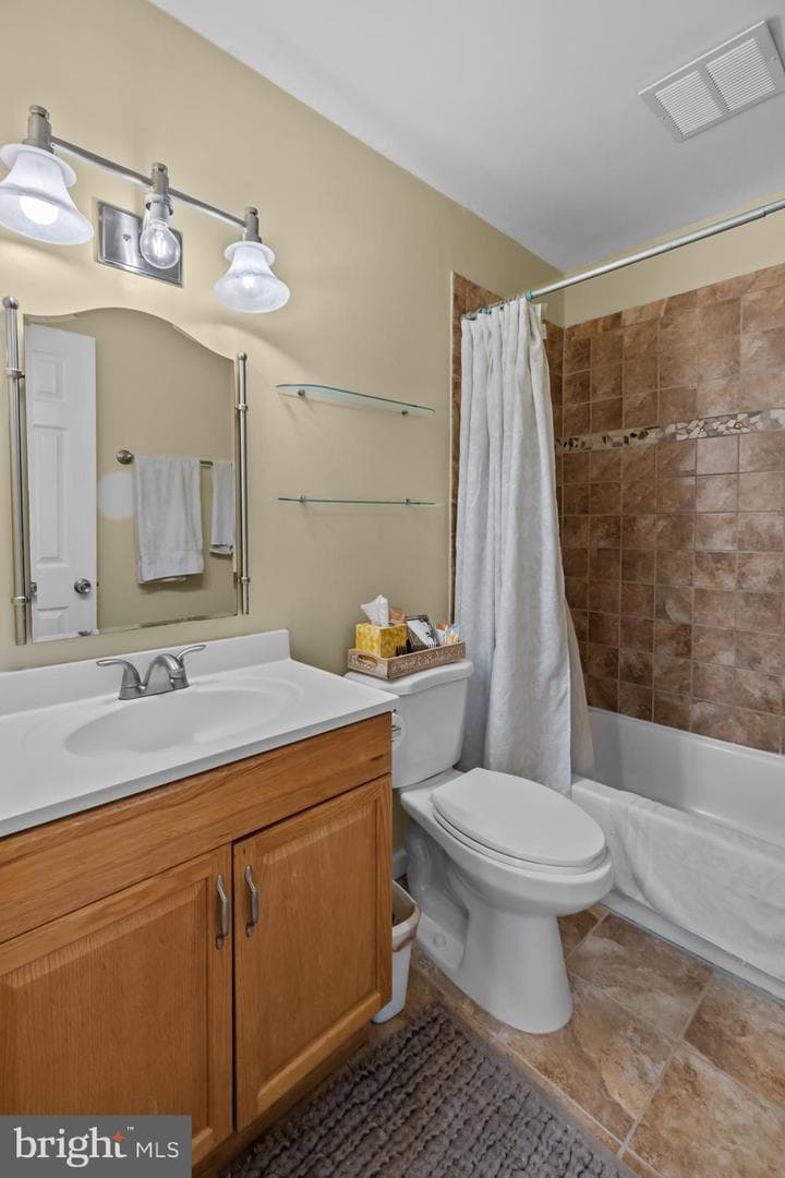 7771 Durer Court photo 44