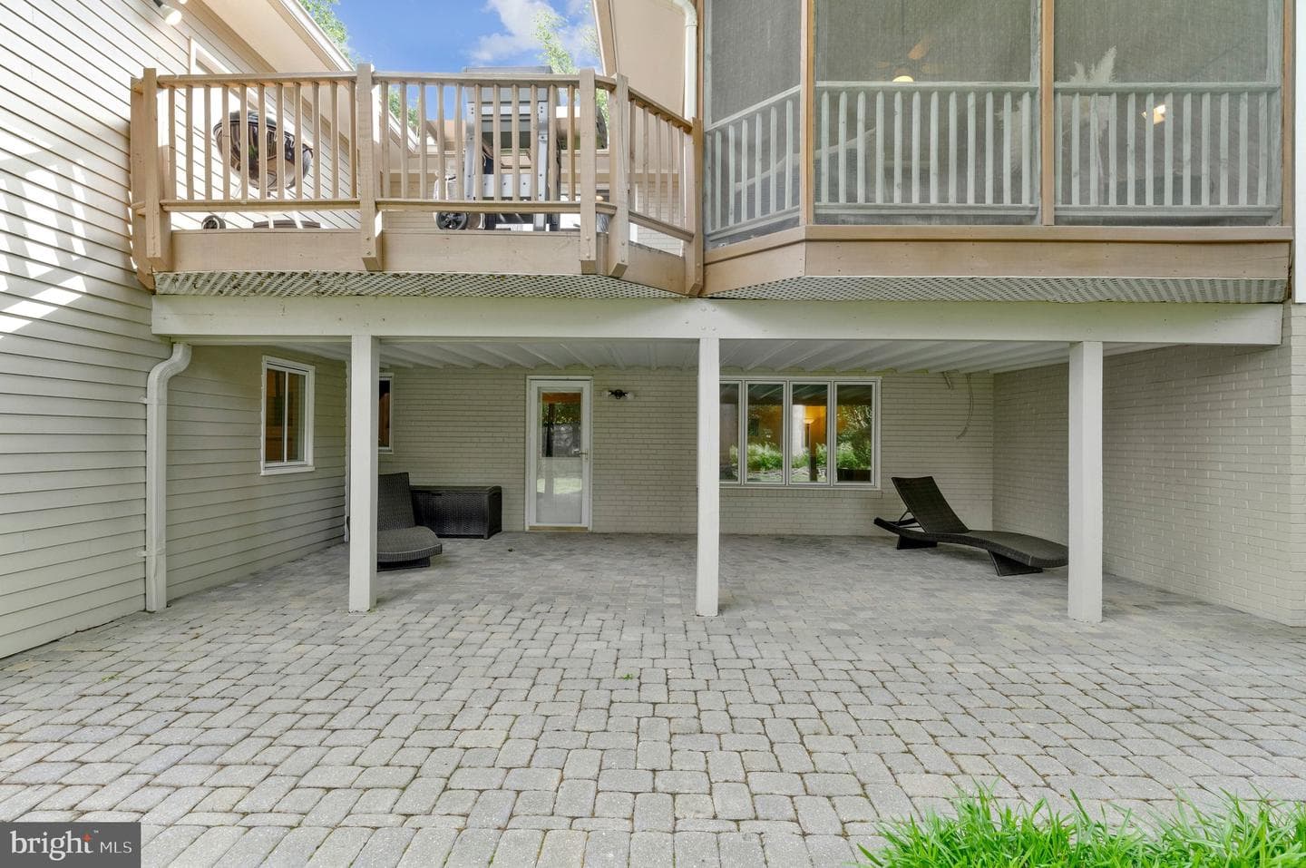 1102 Clover Drive photo 68