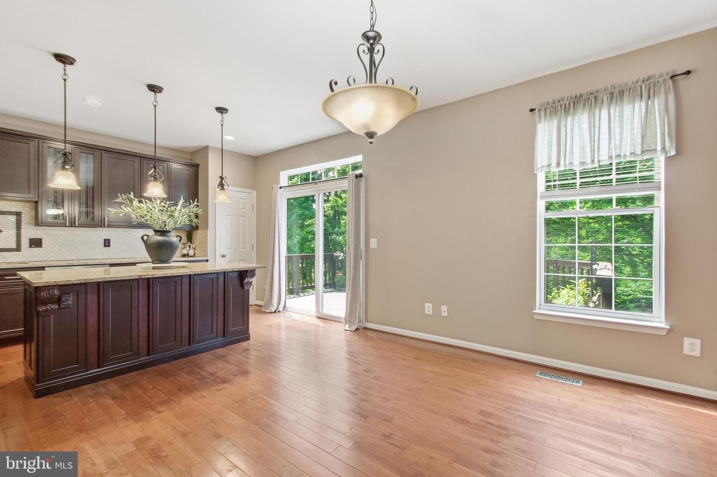 11423 Abner photo 14