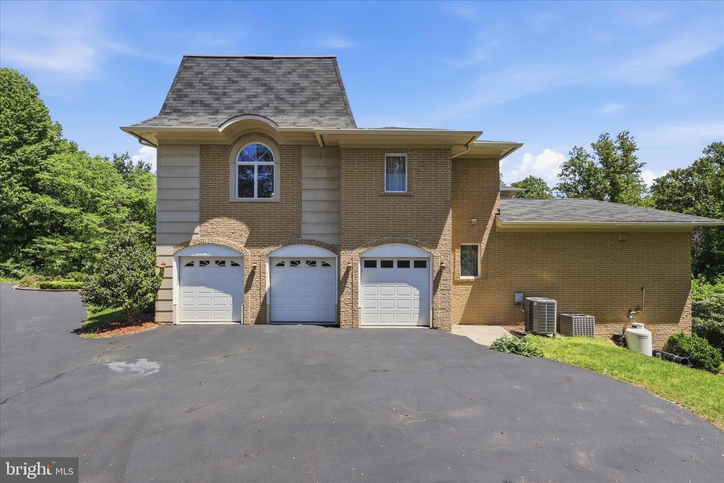 10911 Belgravia Court photo 101
