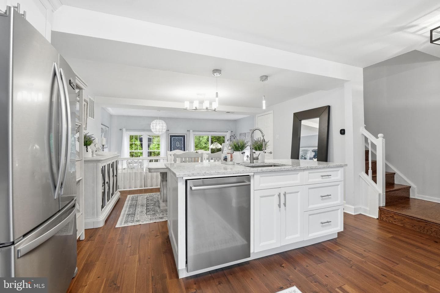 5629 Ridge View Drive photo 10