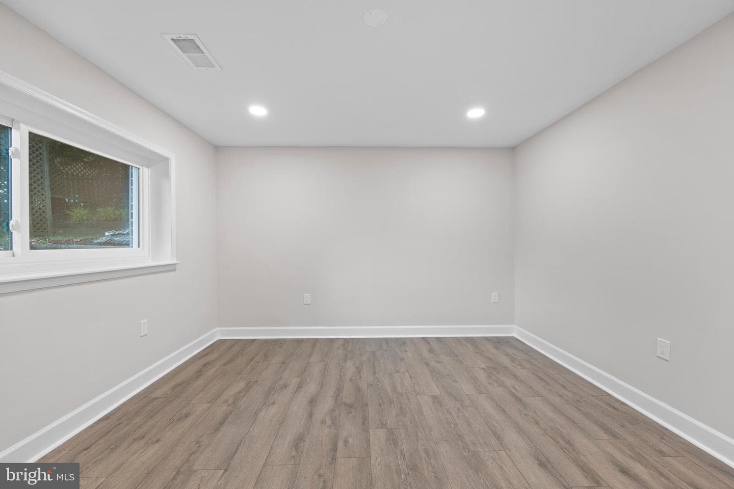 5610 Shade Tree Lane photo 40