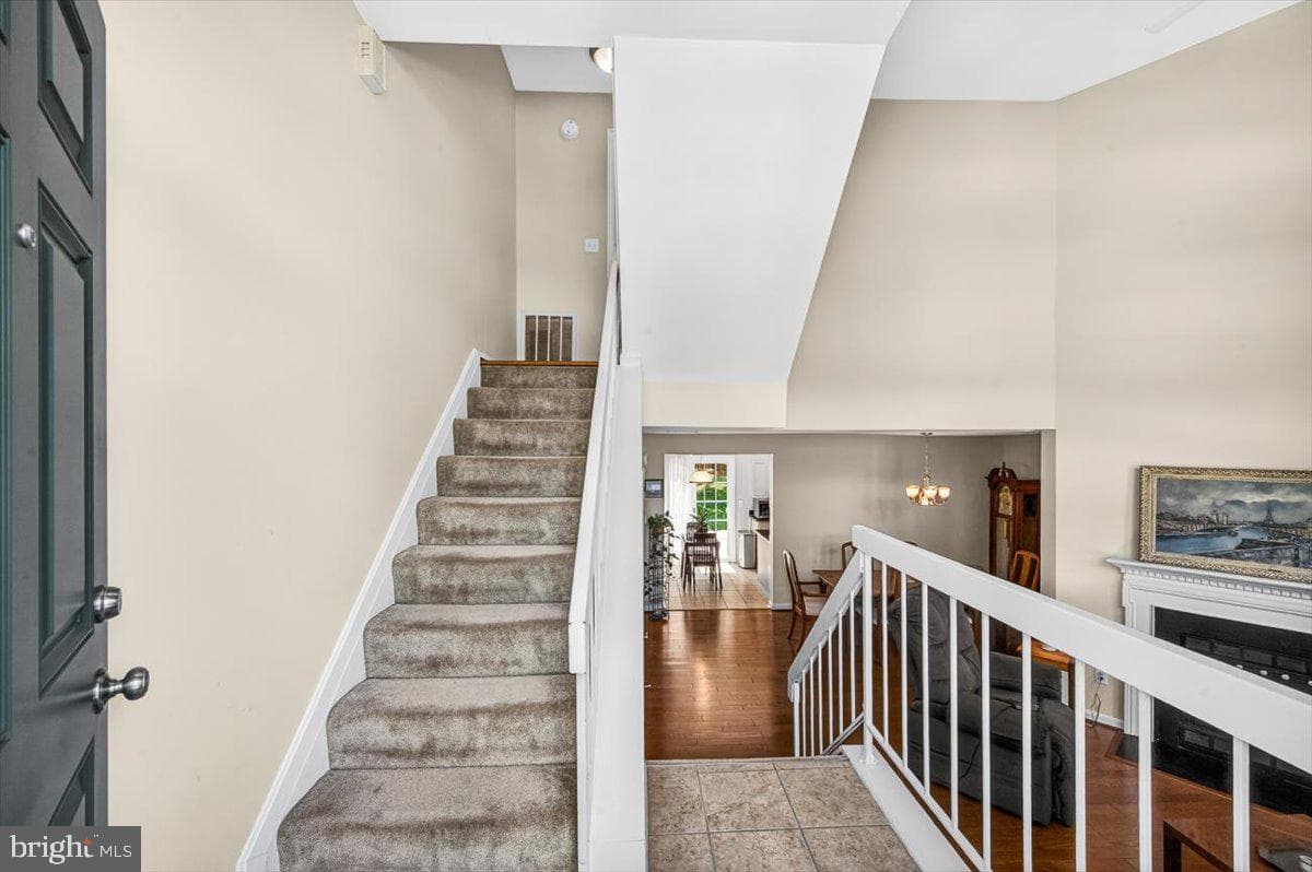 3341 Oakshade Court photo 3