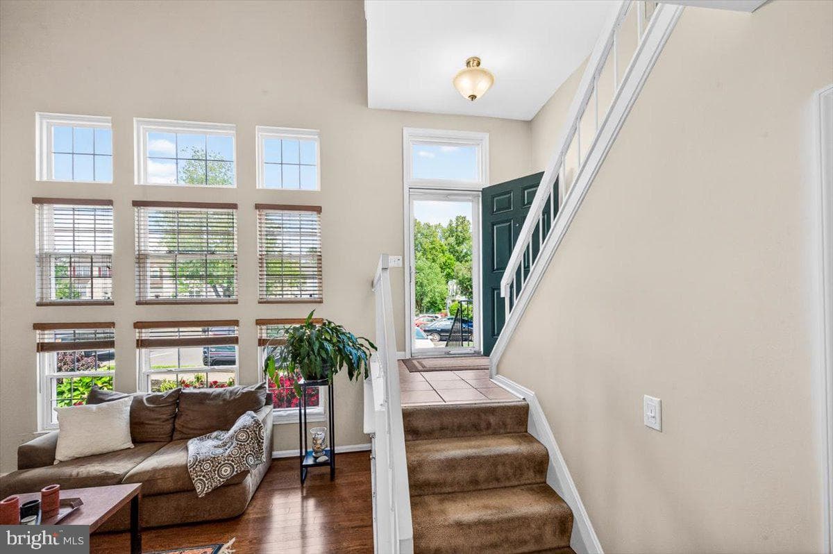 3341 Oakshade Court photo 4