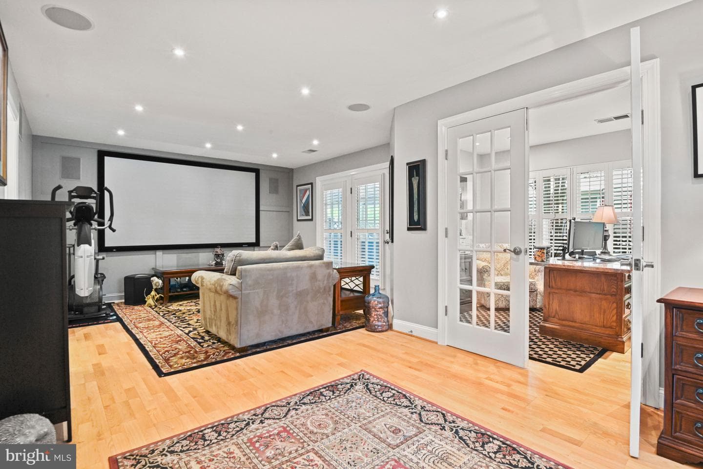 2966 Lismore Lane photo 3