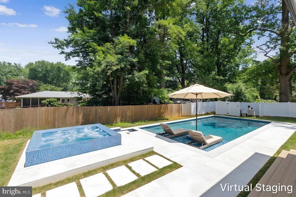 1002 Avery Court SW photo 14