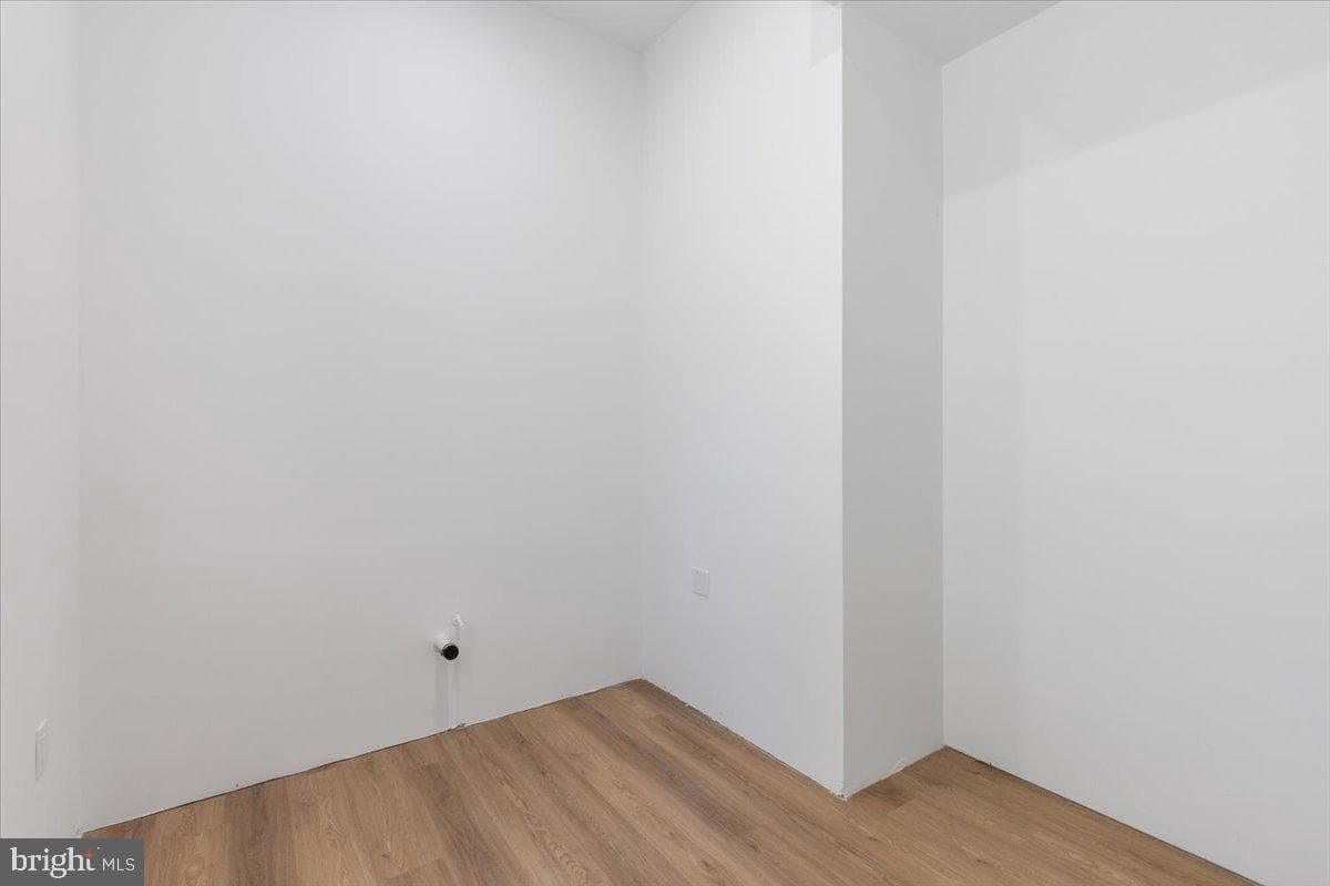 1002 Avery Court SW photo 89