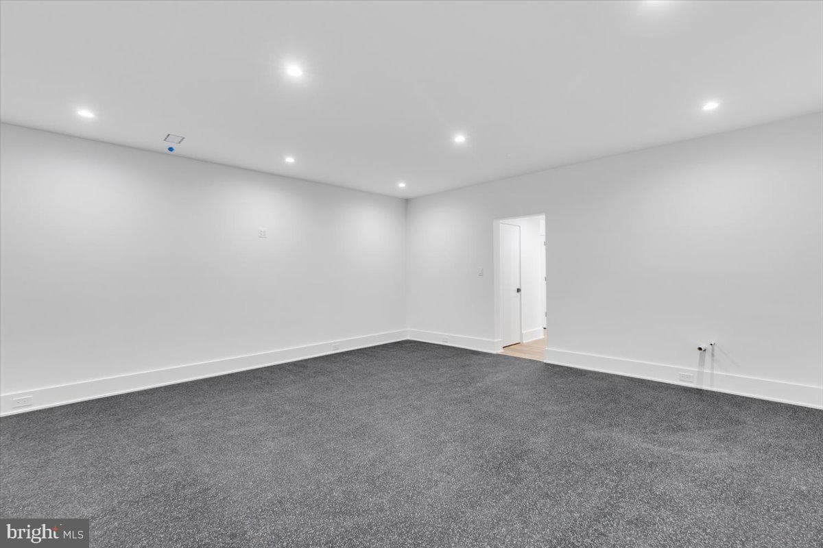 1002 Avery Court SW photo 95