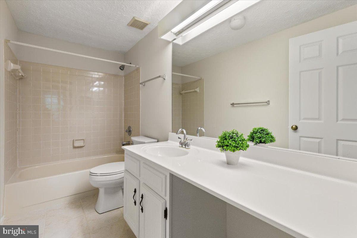 7805 Roundabout Way photo 33