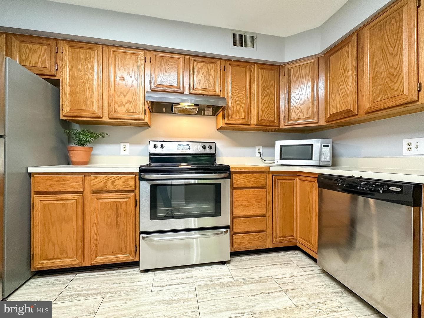 2237 Lovedale Ln # G photo 22