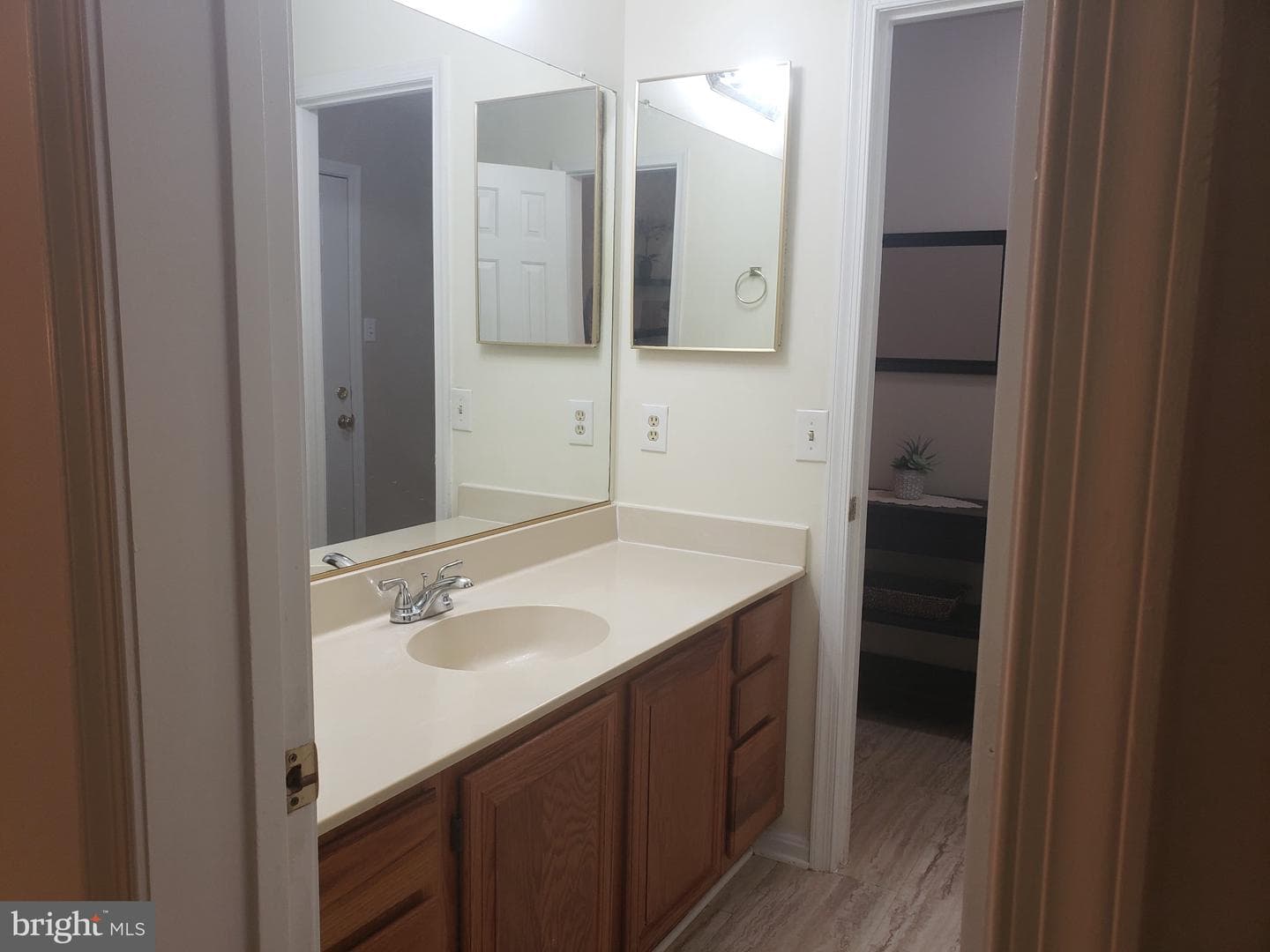 2237 Lovedale Ln # G photo 37