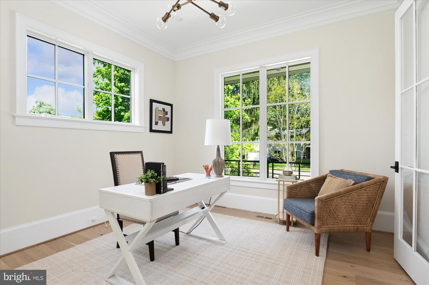1800 Monza Road photo 9