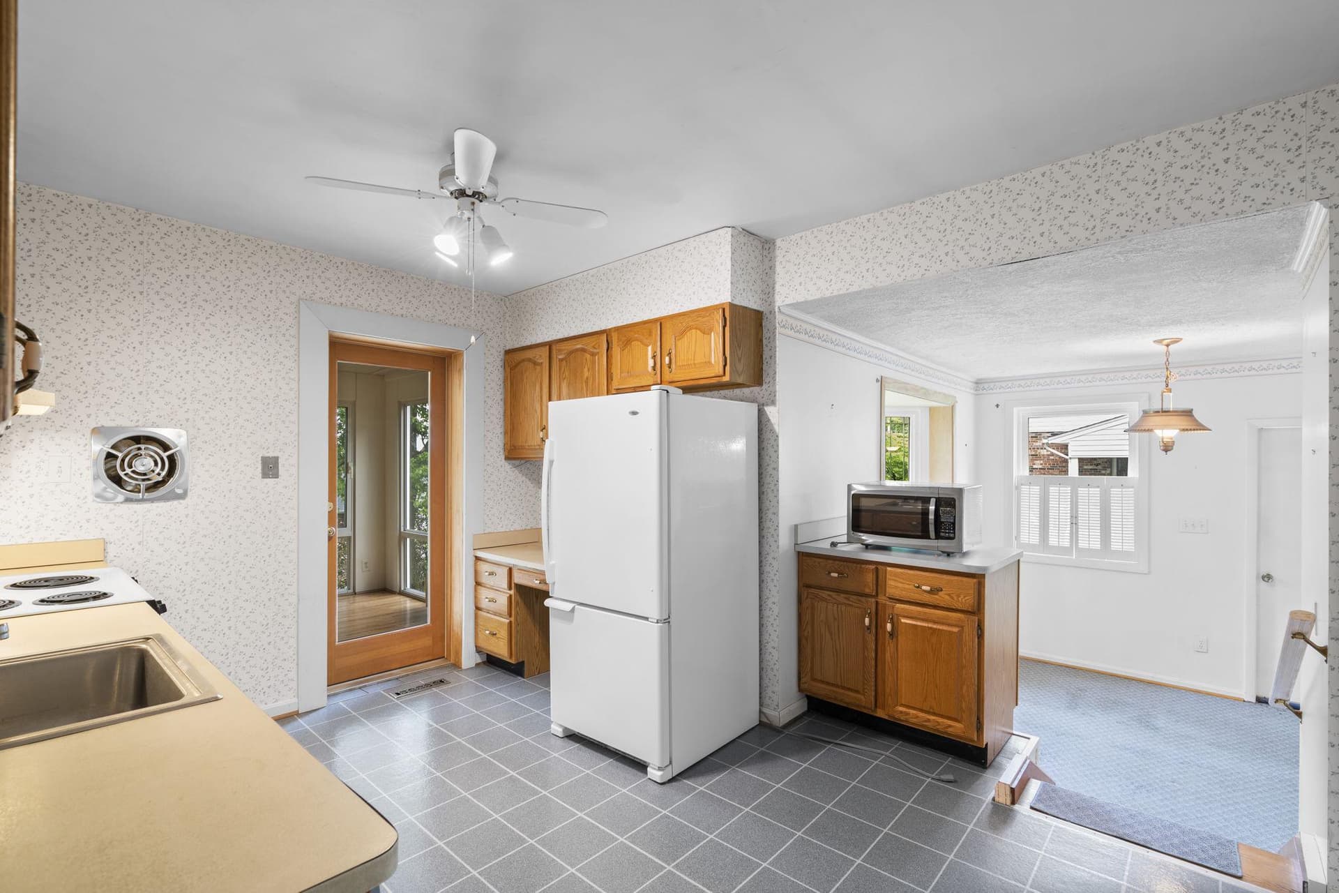 7429 Westwood Park Lane photo 10
