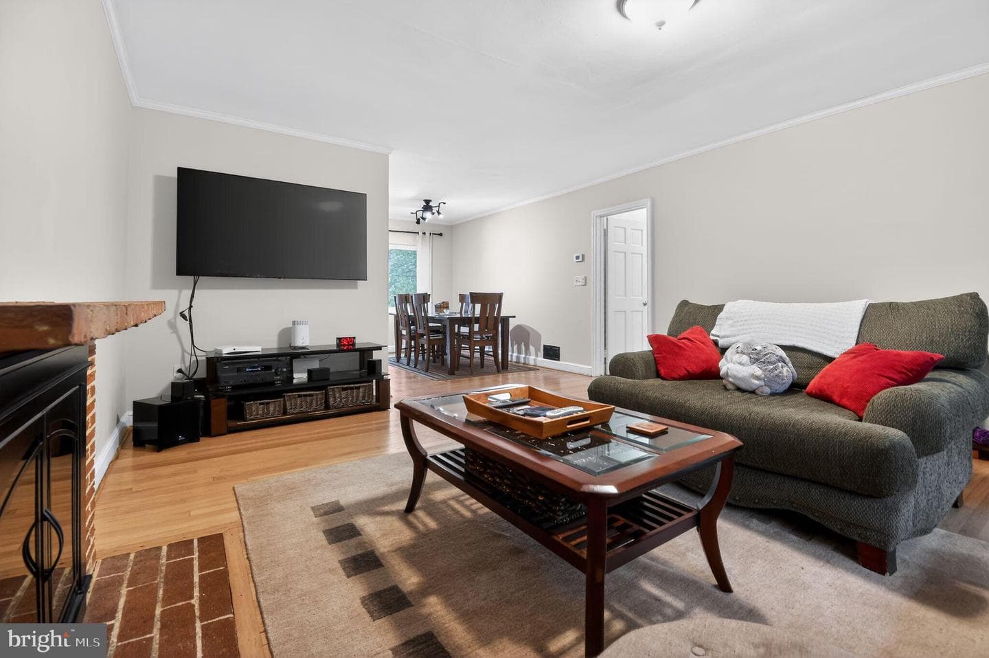 4429 Park photo 4
