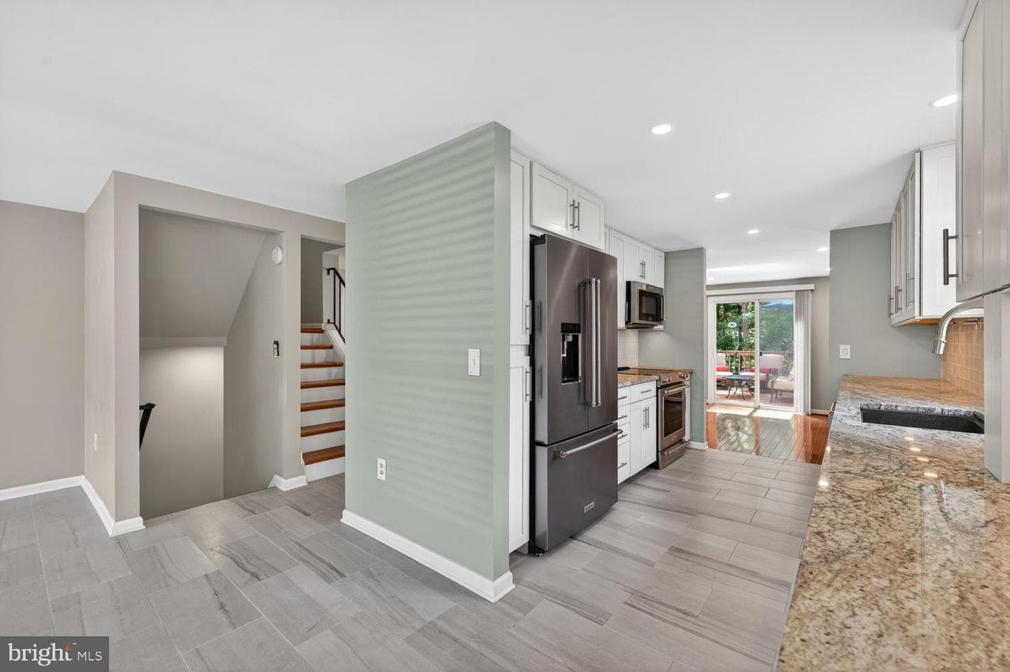 6059 Clerkenwell Court photo 20