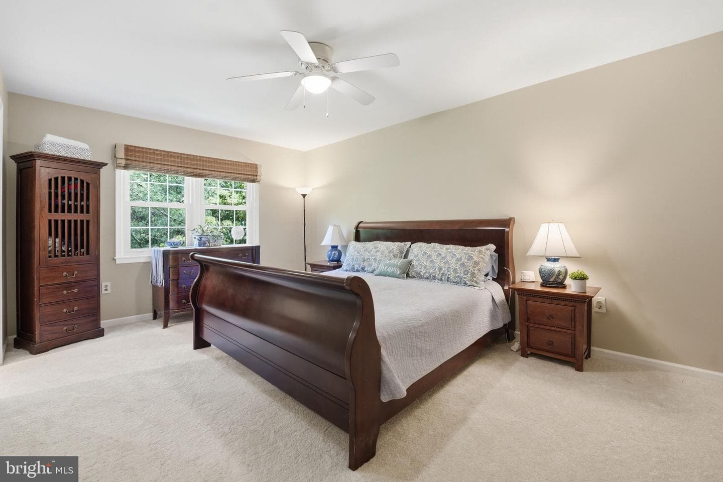 5947 Burnside Landing Drive photo 22