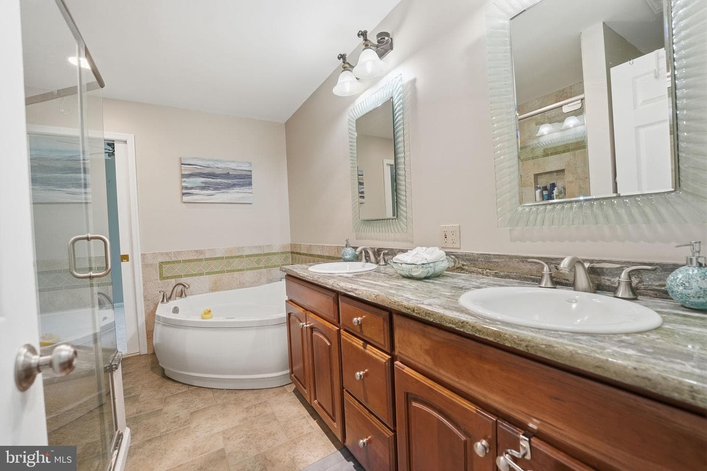 5947 Burnside Landing Drive photo 24