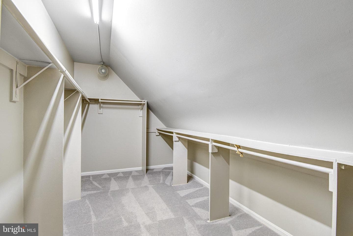 13608 British Manor Court photo 24