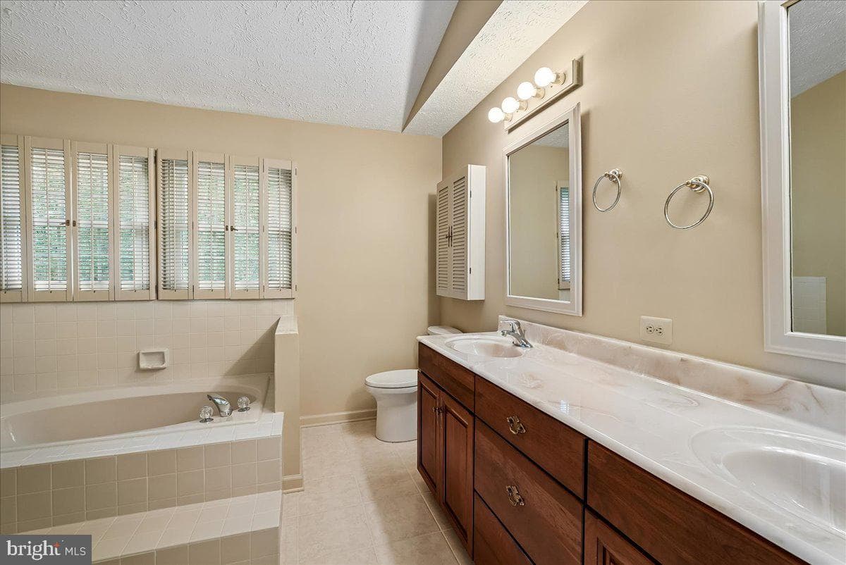 12651 Thunder Chase Drive photo 30