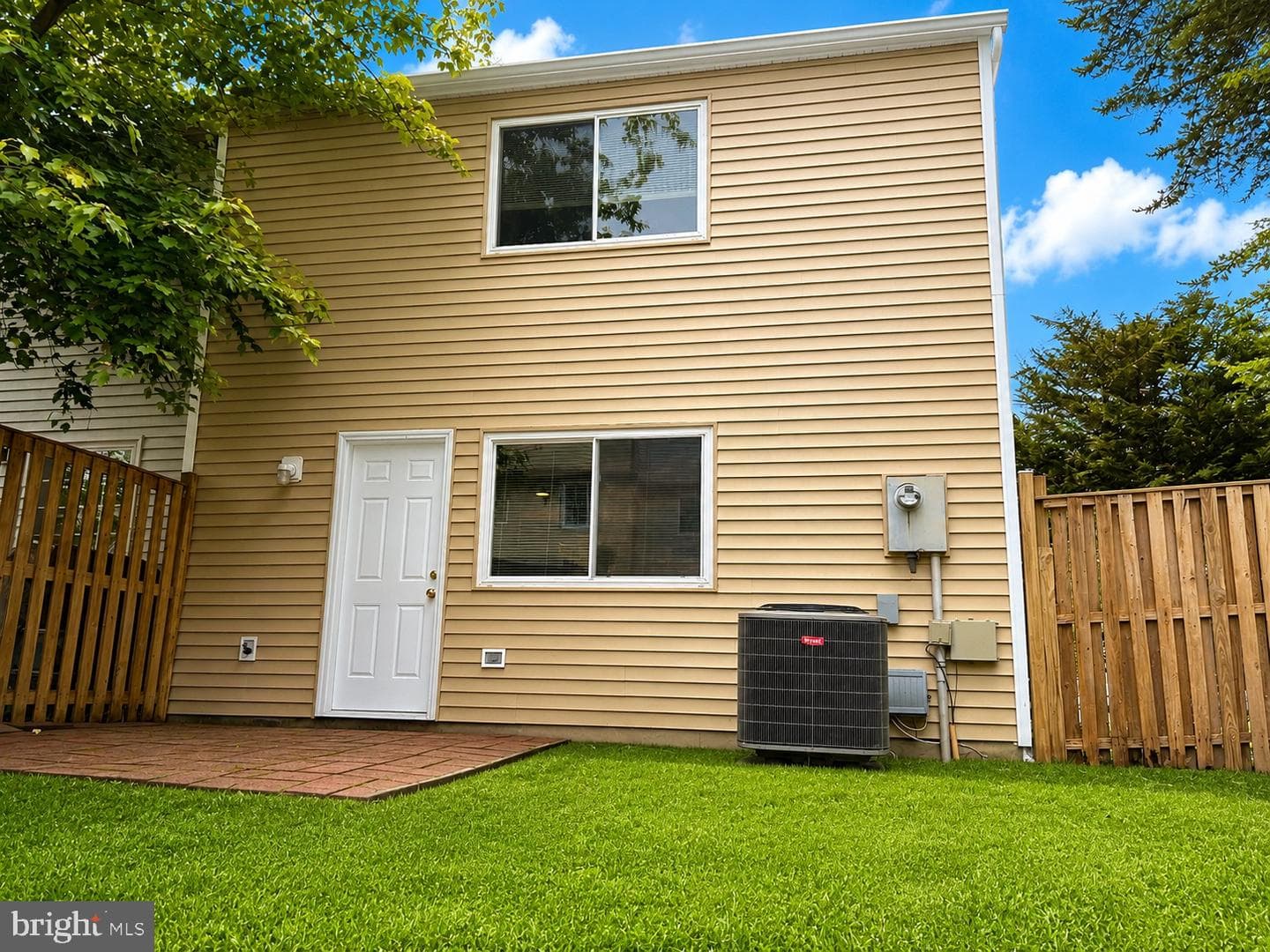 5559 Hecate Court photo 16