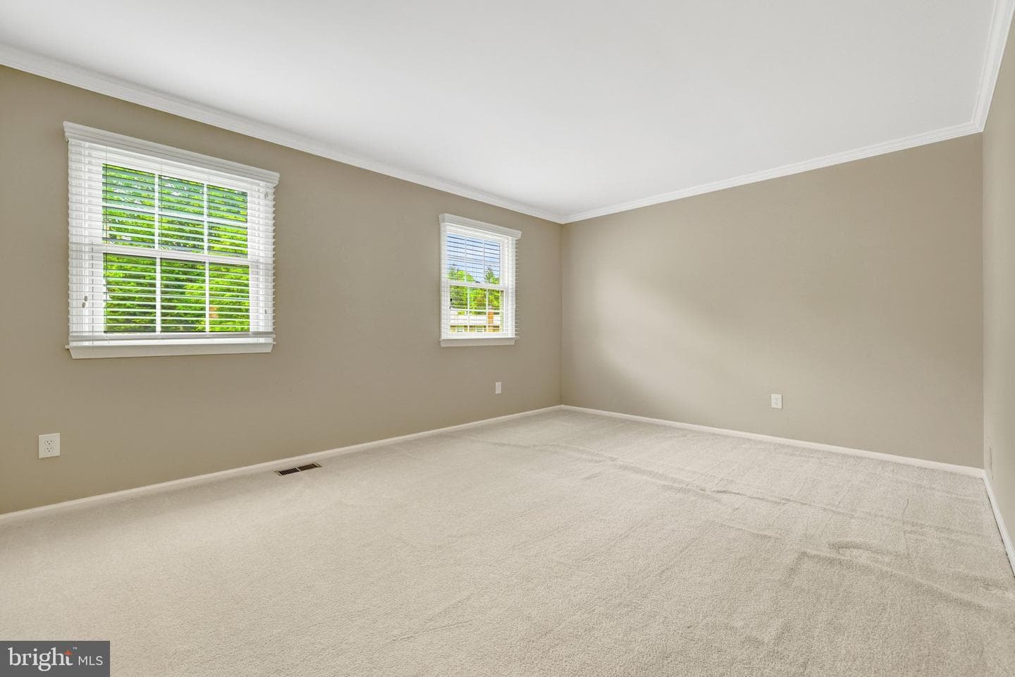 4750 Carterwood Drive photo 32
