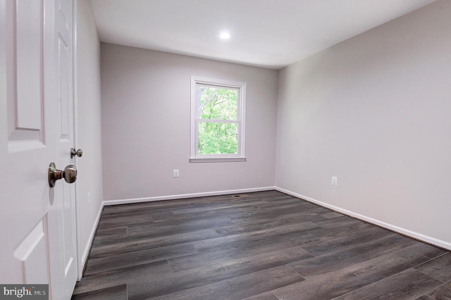 2692 Glencroft Road photo 31