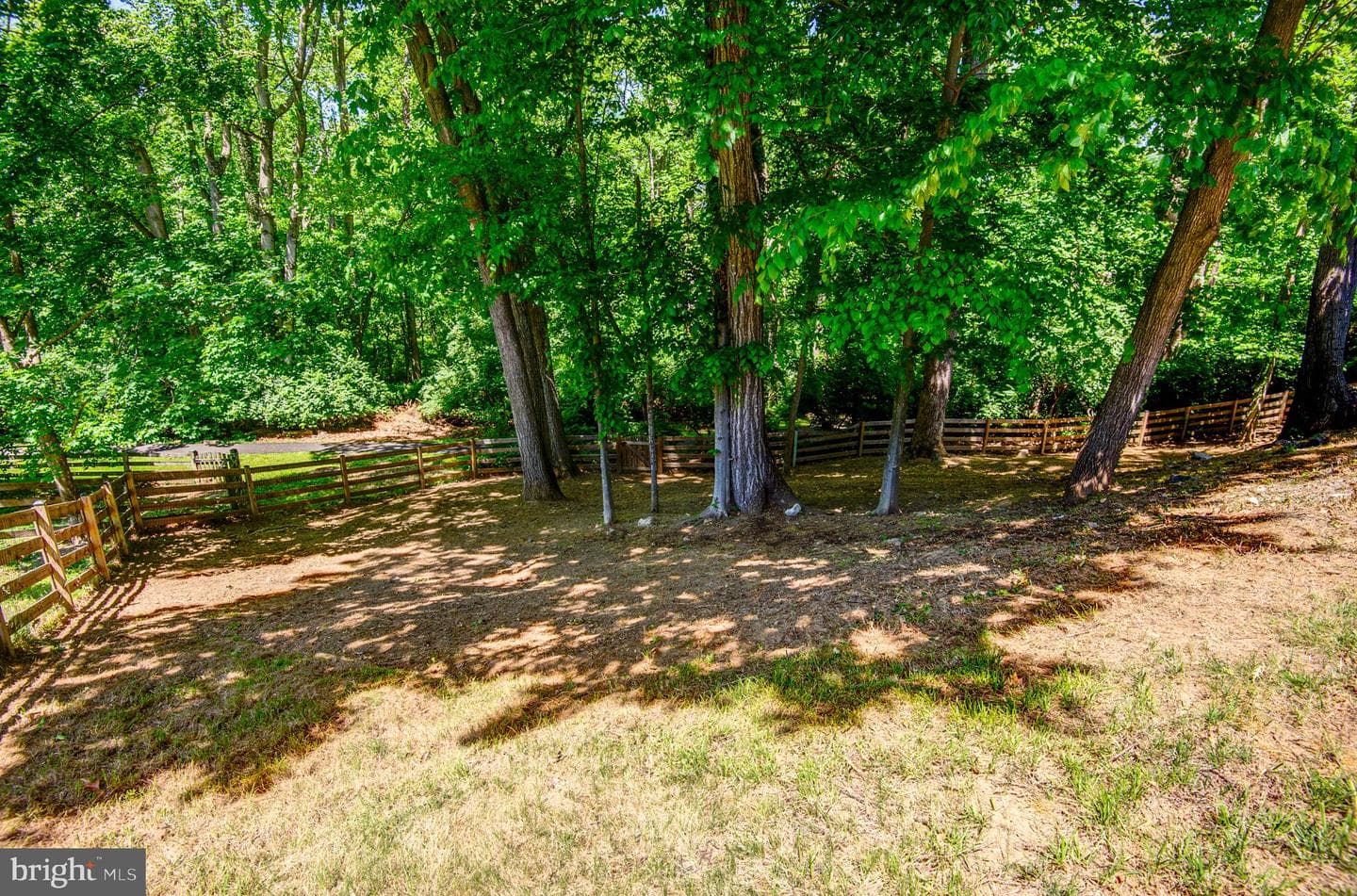 2692 Glencroft Road photo 50