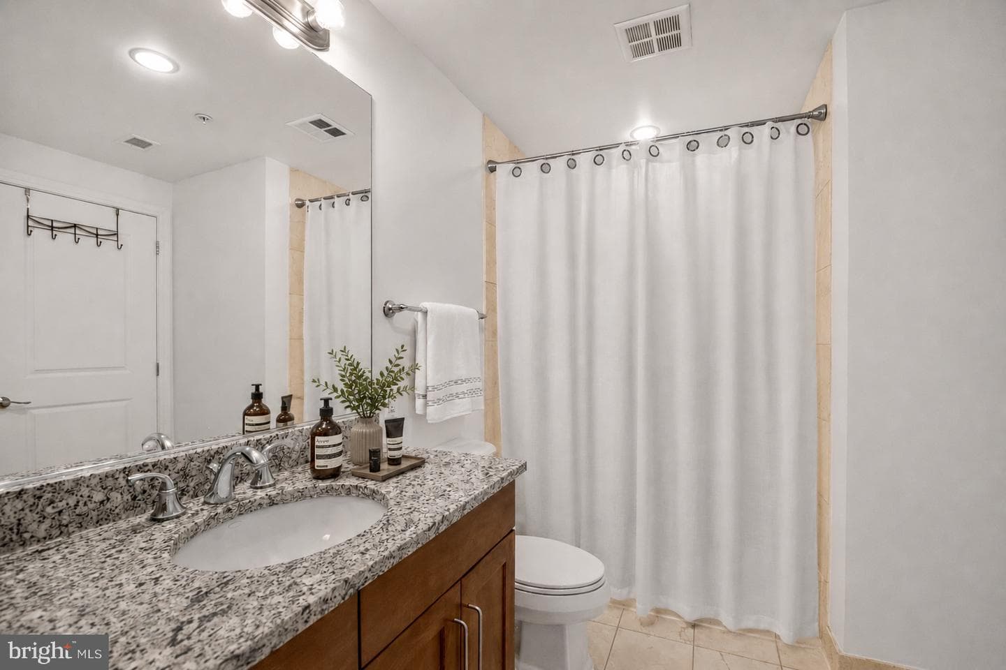 8220 Crestwood Heights Drive #314 photo 8