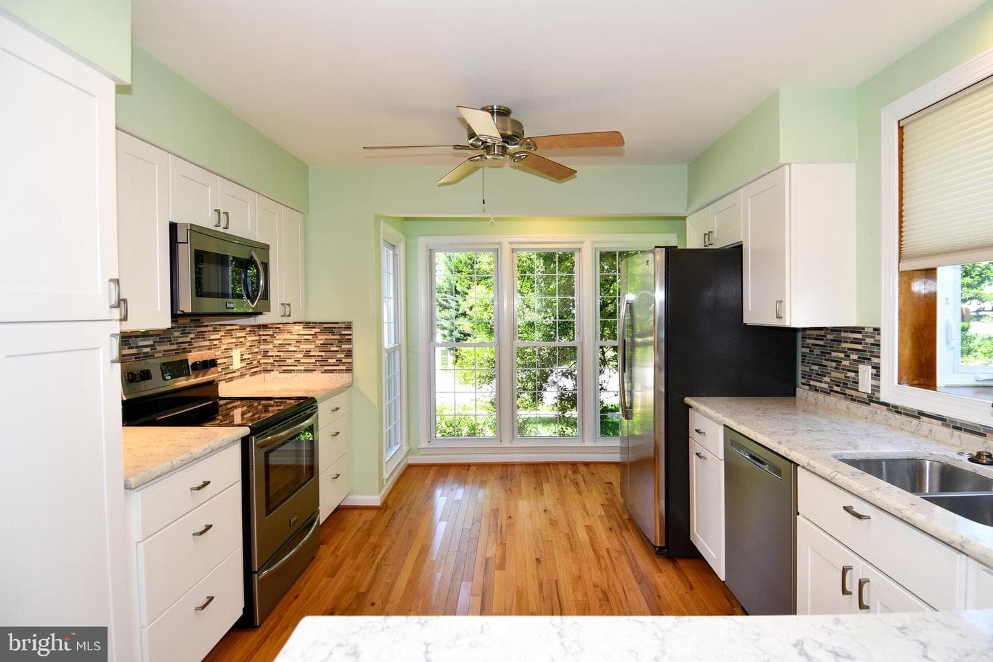 6730 Anders Terrace photo 7