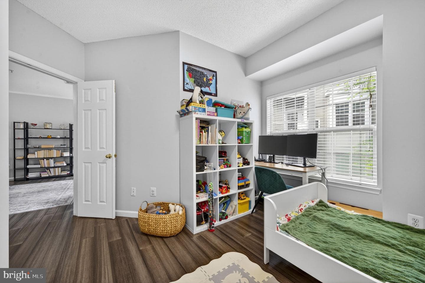 1708 Lake Shore Crest Dr # 23 photo 33