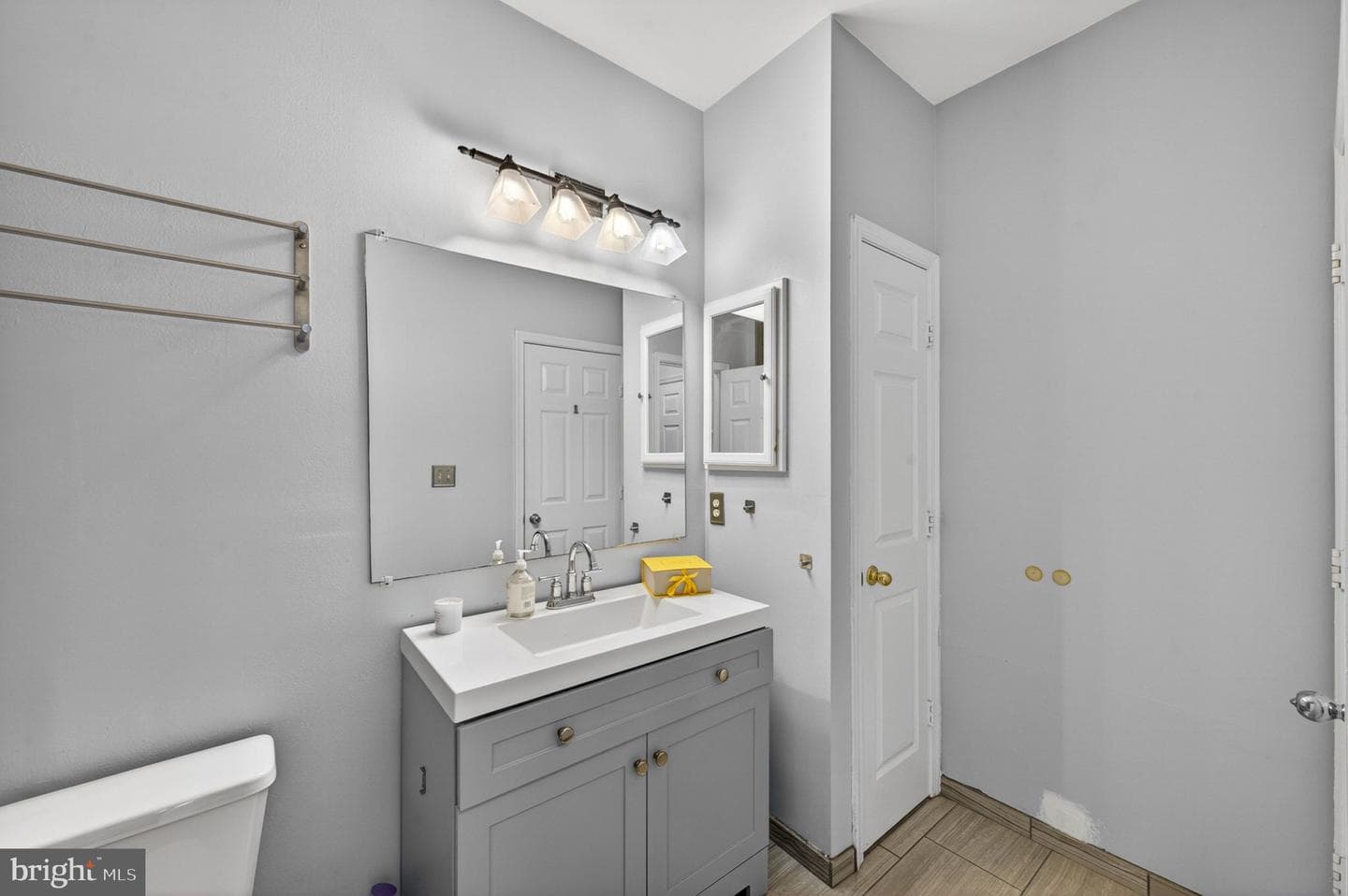 1708 Lake Shore Crest Dr # 23 photo 35