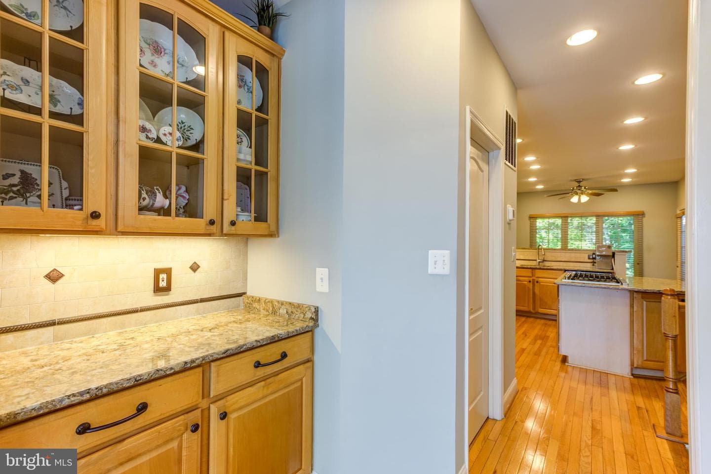 4175 Lower Park Drive photo 8