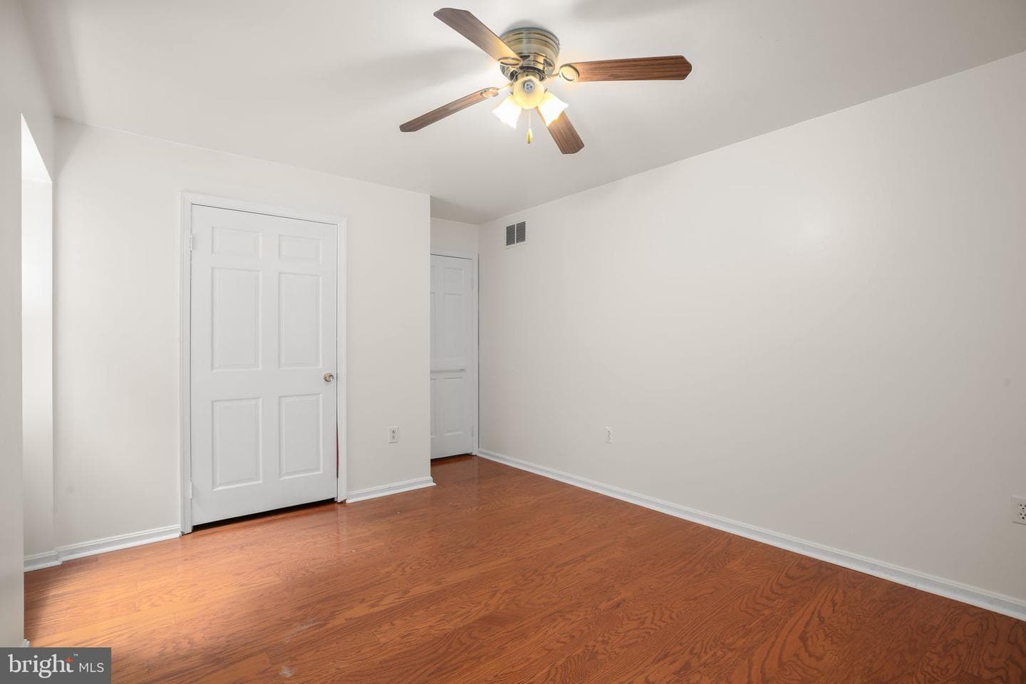 6401 Wolf Run Hunt Court photo 9