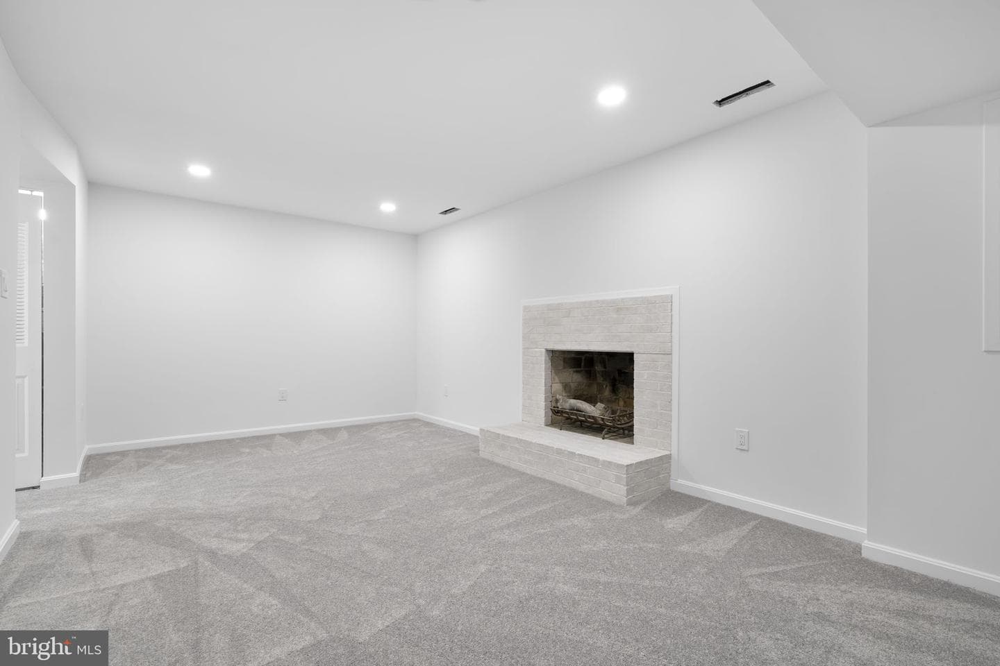 4543 Pinecrest Heights Drive photo 35