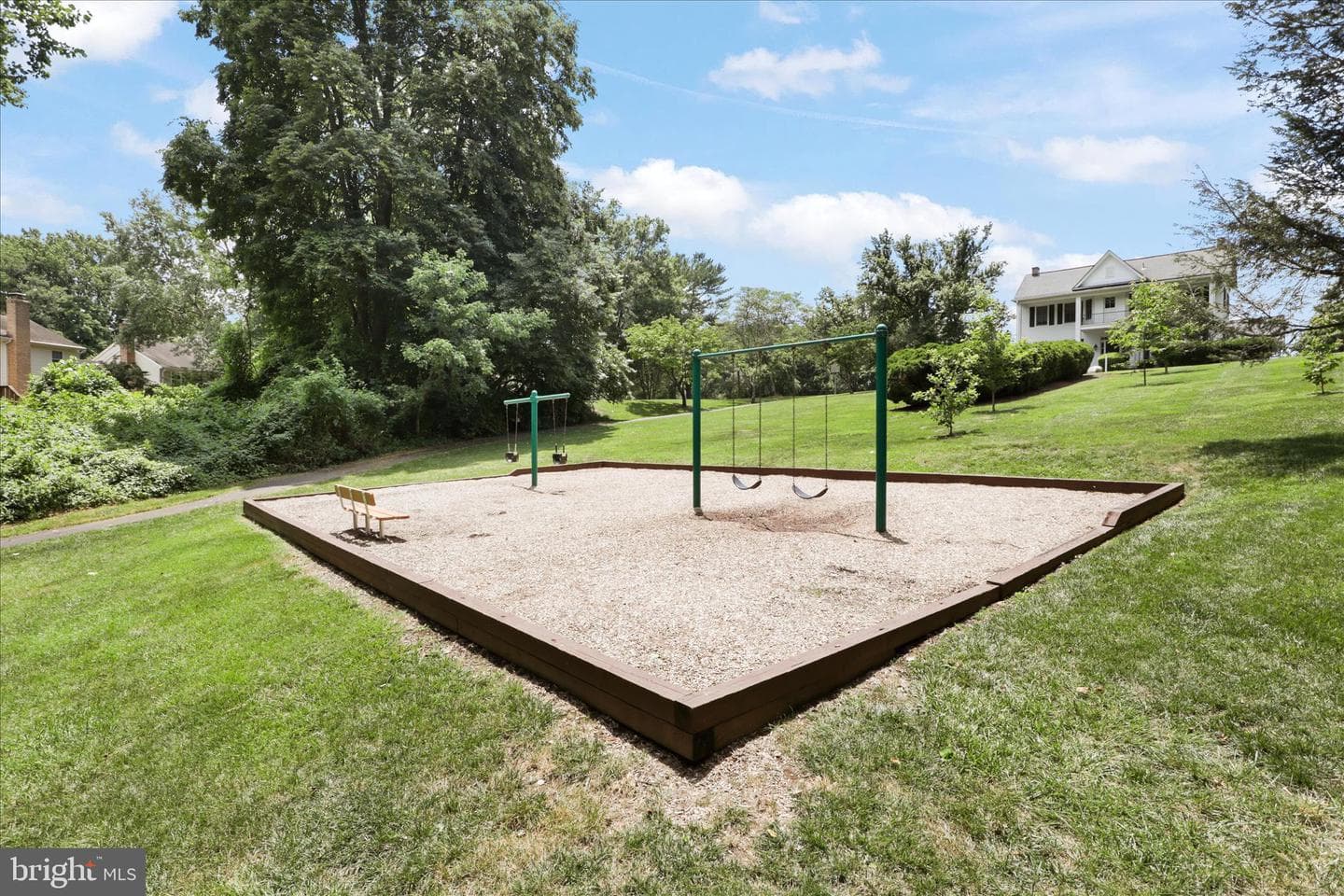 5967 New England Woods Drive photo 37
