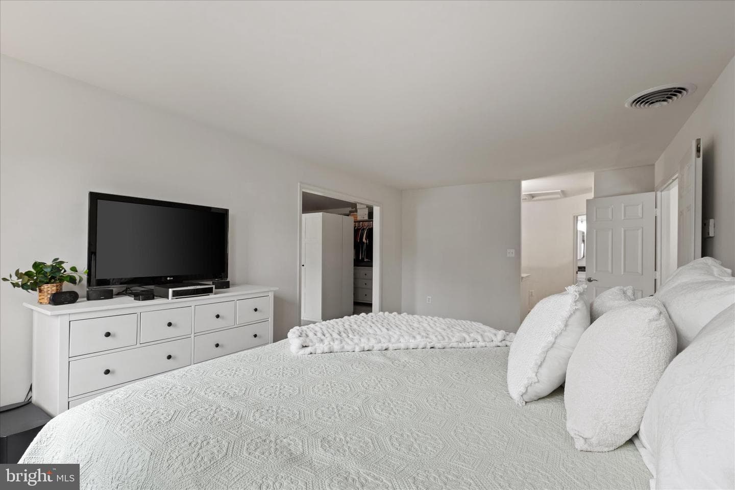 14220 Hartwood Court photo 77