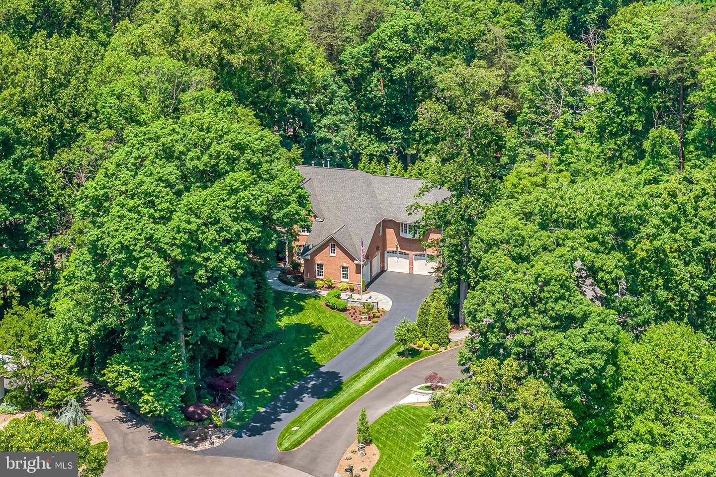 10330 Regency Station Drive photo 2