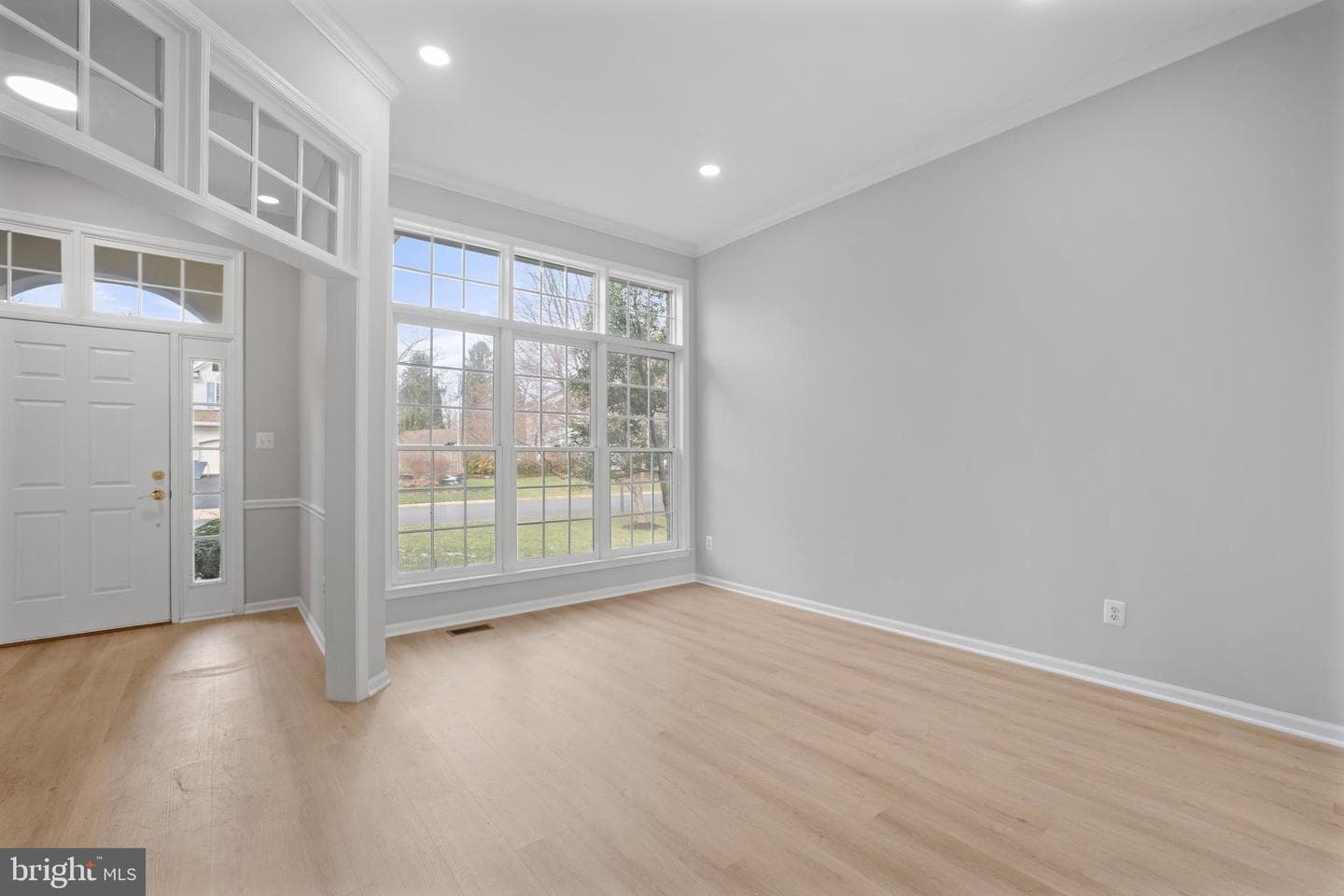 2373 Whitestone Hill Court photo 3