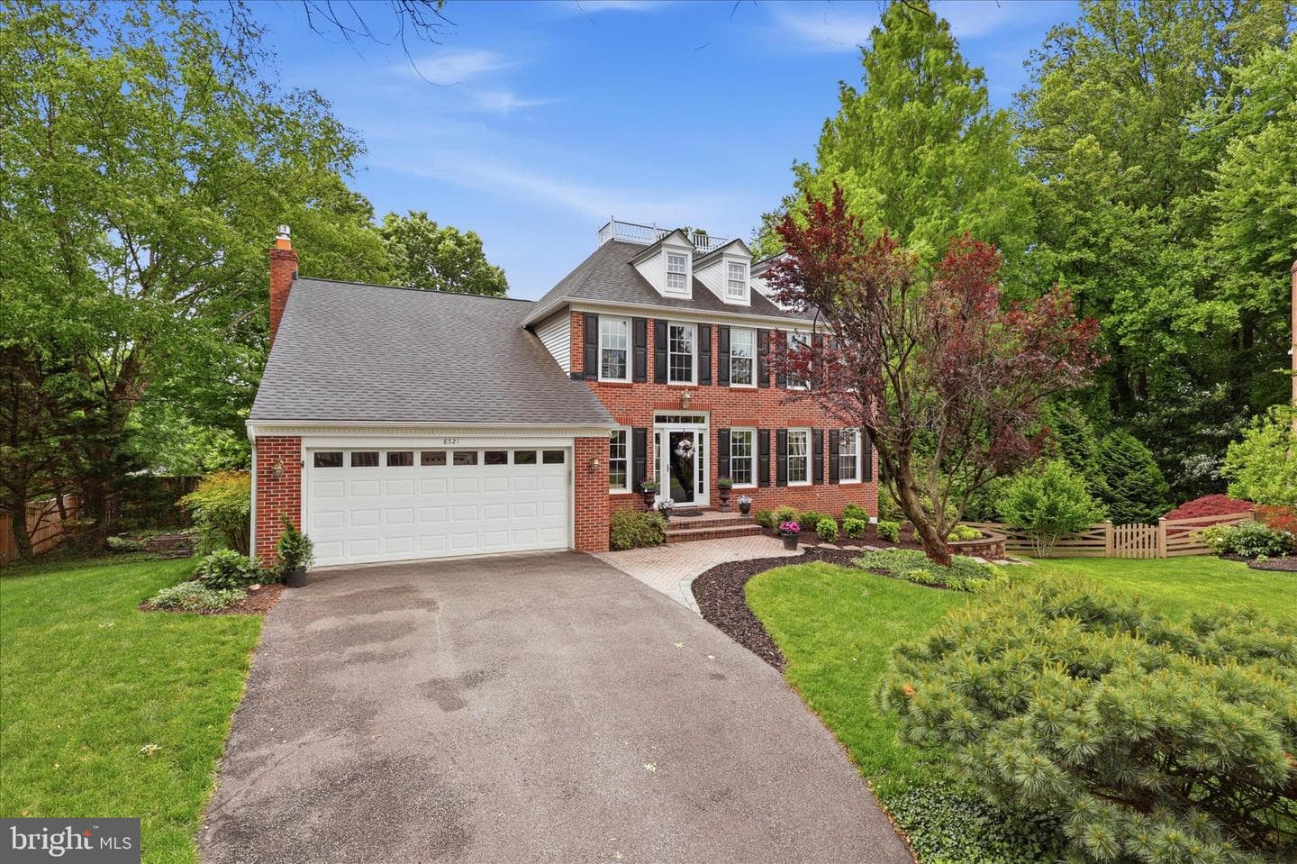 8521 Century Oak Court photo 2