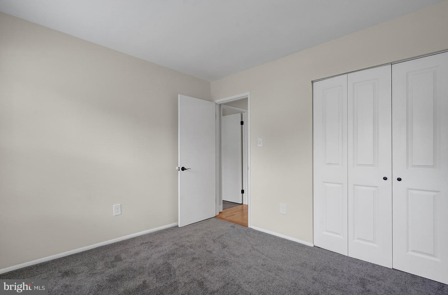 2230 Chestertown Drive photo 21