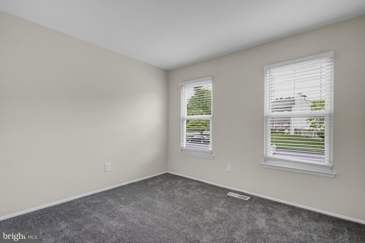 2230 Chestertown Drive photo 22