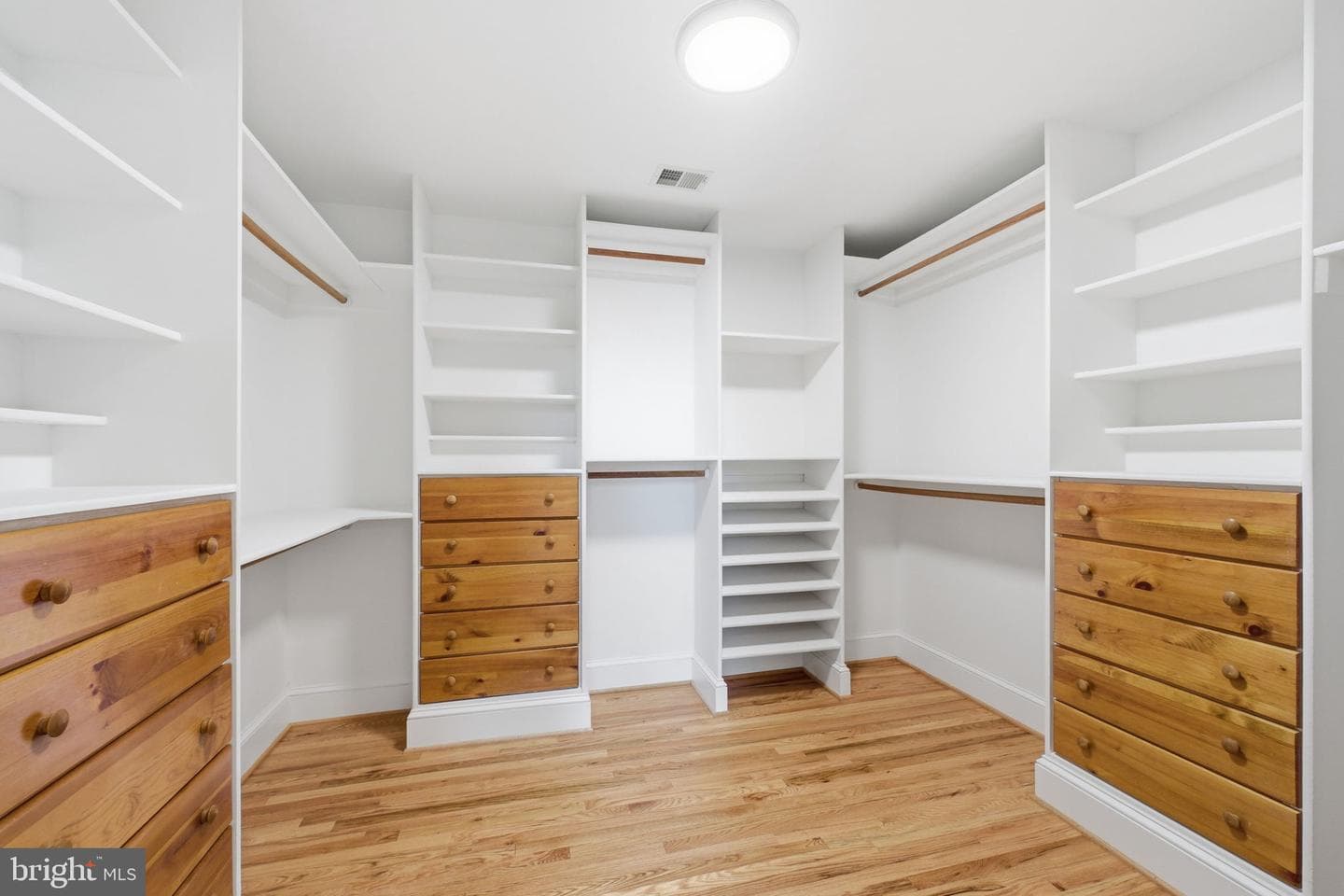 2101 Reynolds Street photo 25
