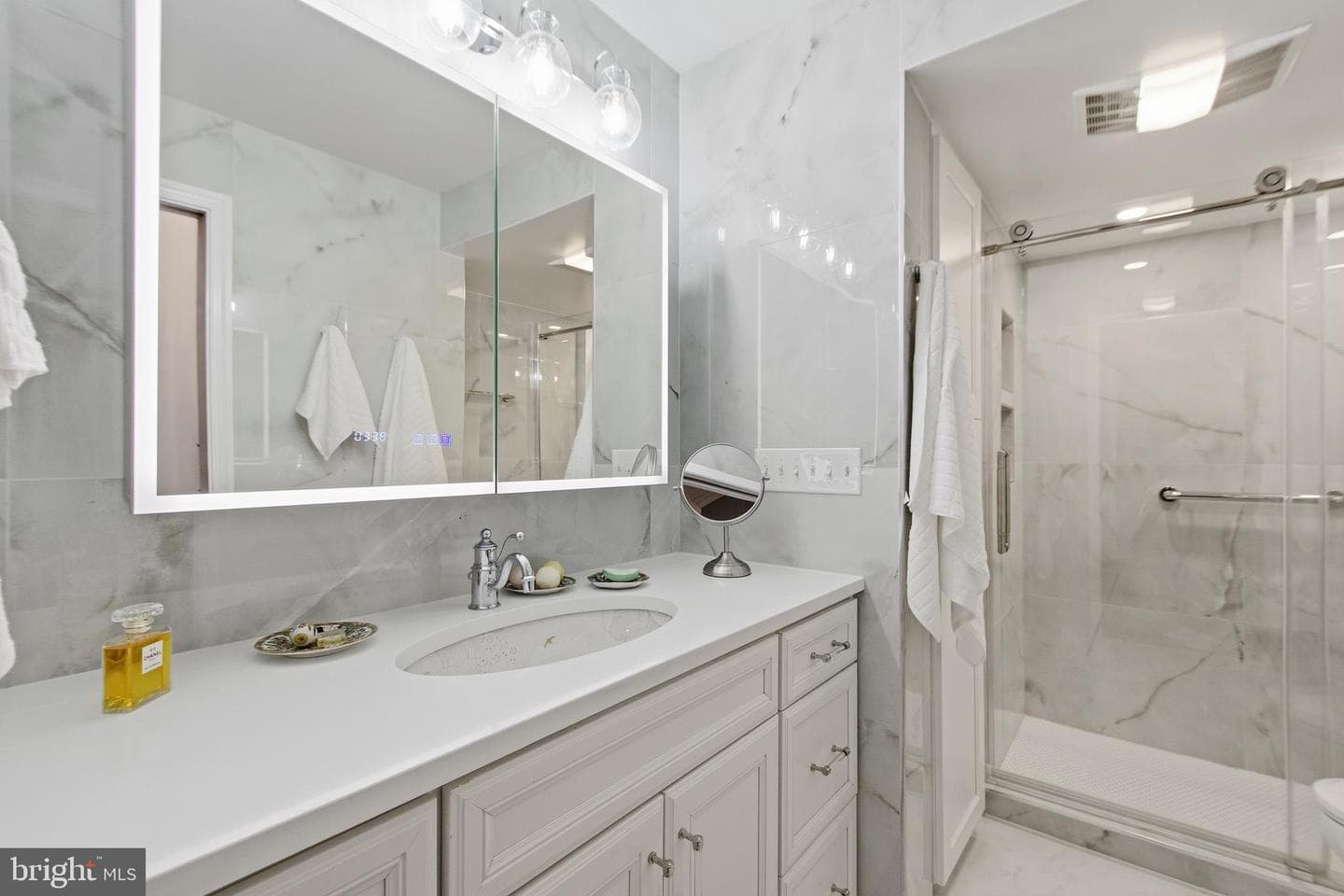 5903 Mount Eagle Drive #608 photo 22