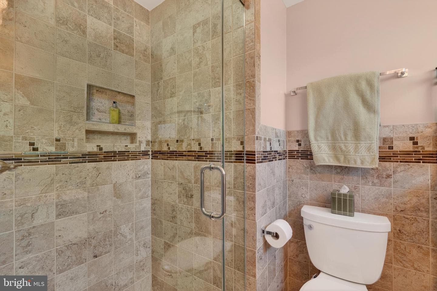 8904 Stratford Lane photo 38