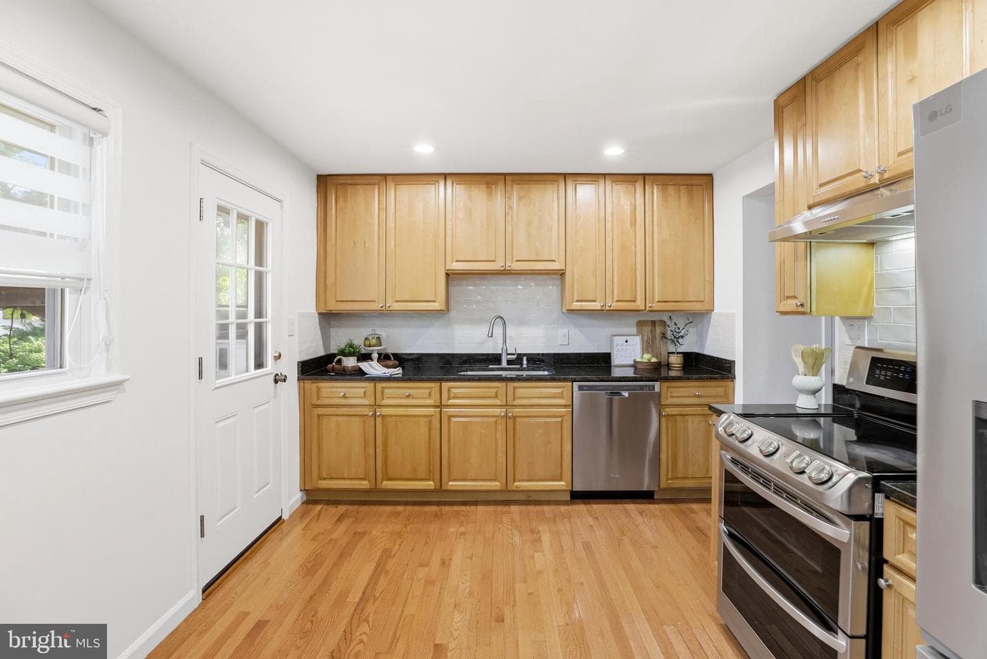 6824 Felix Street photo 18