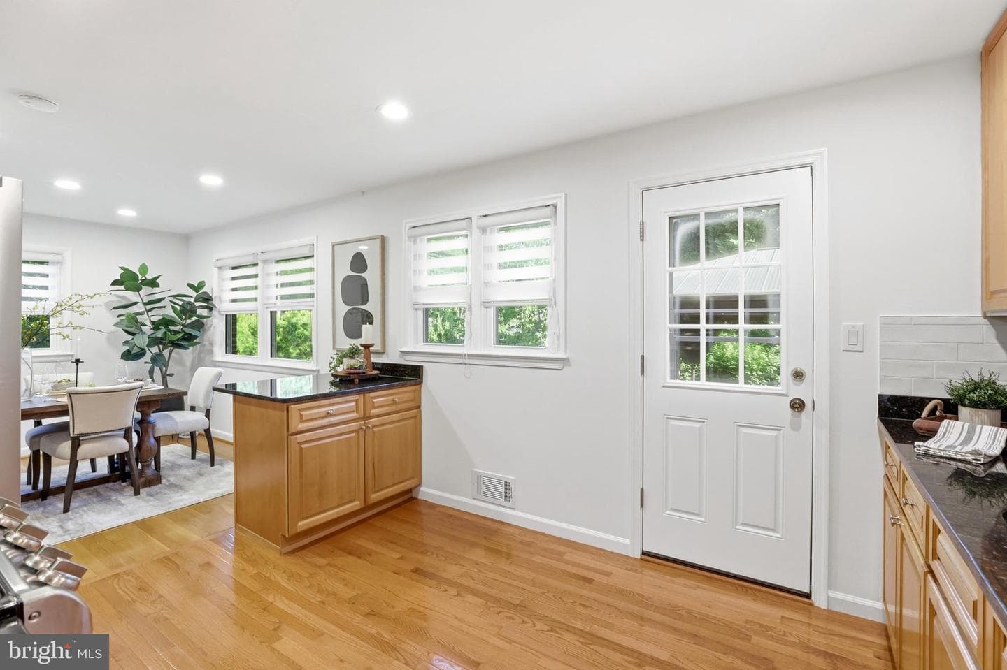 6824 Felix Street photo 22