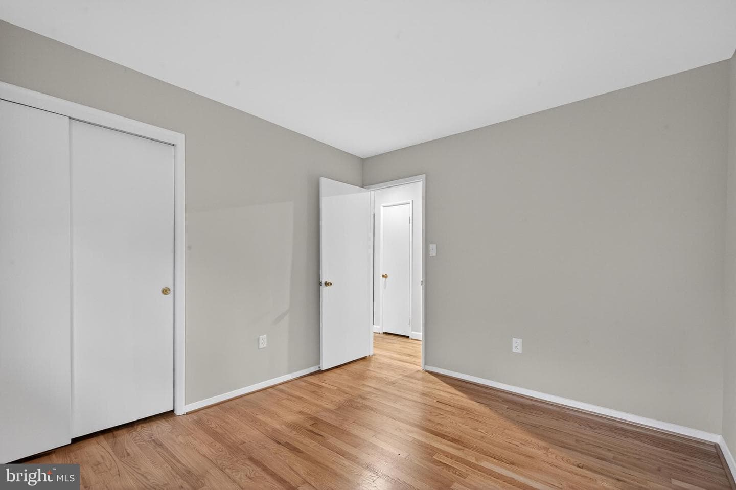 6333 Camilla Street photo 20